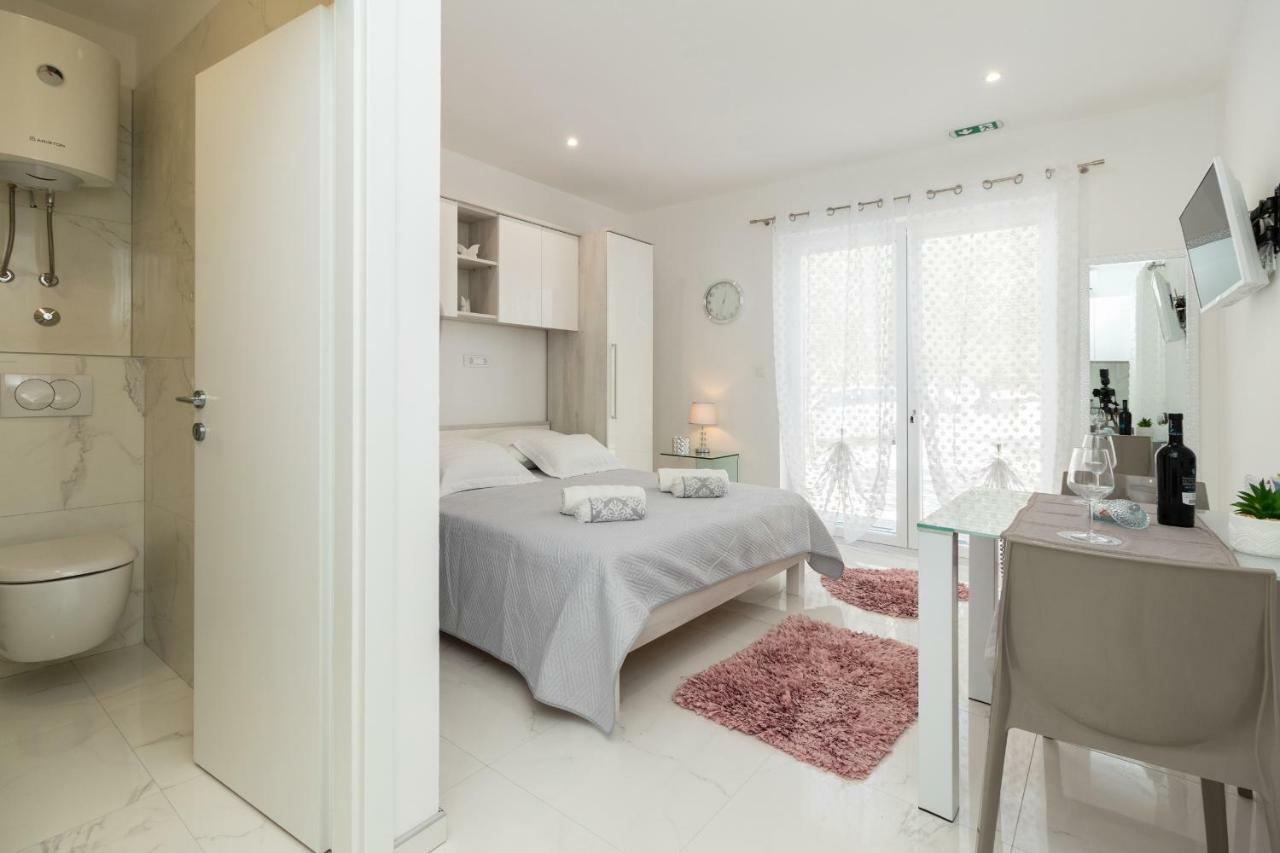 Apartments D&A Задар Екстериор снимка