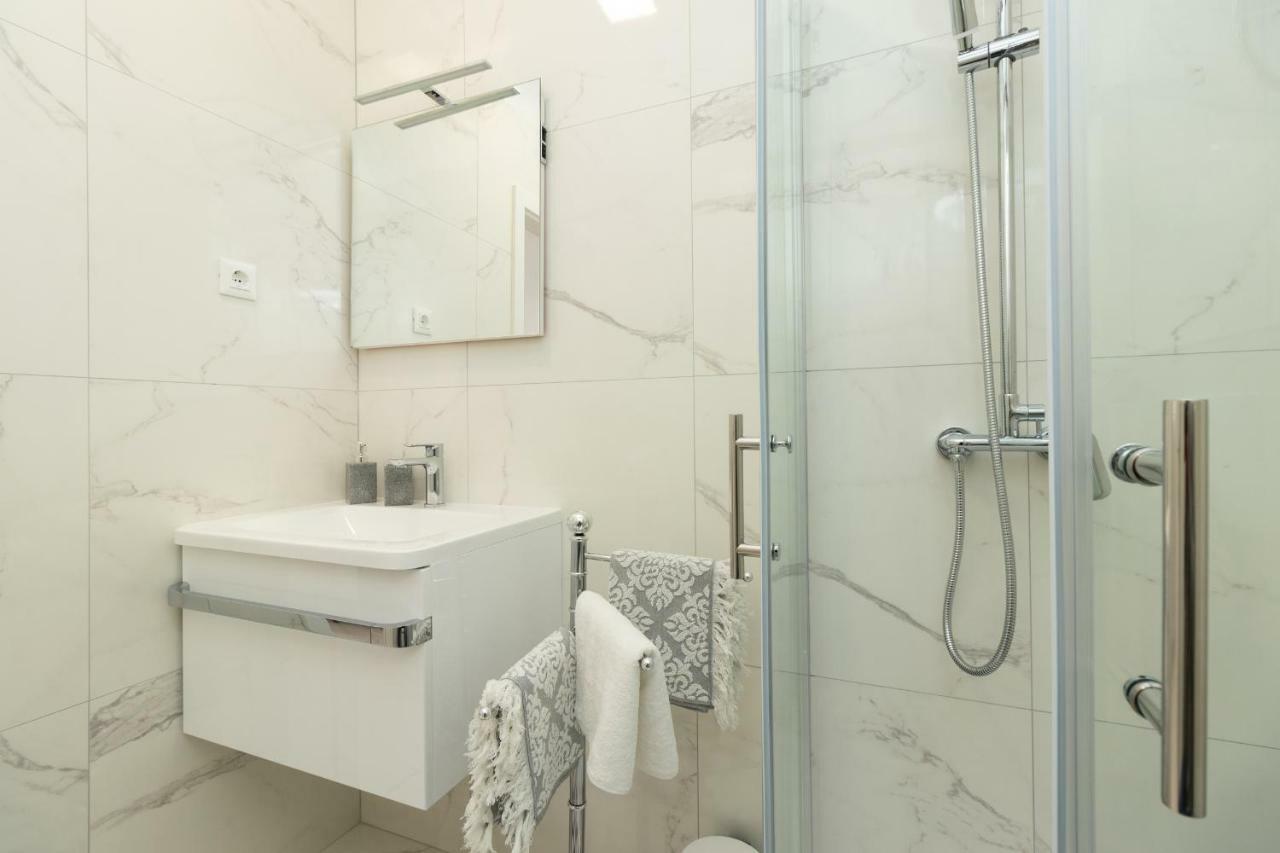 Apartments D&A Задар Екстериор снимка